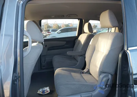 2014 Honda Odyssey Lx z USA, uszkodzony, nr VIN 5FNRL5H26EB047155